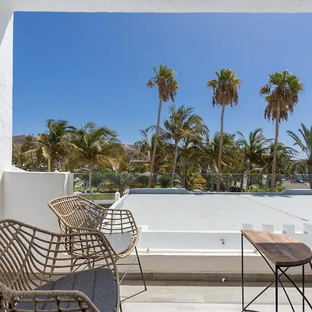 Home2book Cozy With Terrace Near The Appartement Tarajalejo